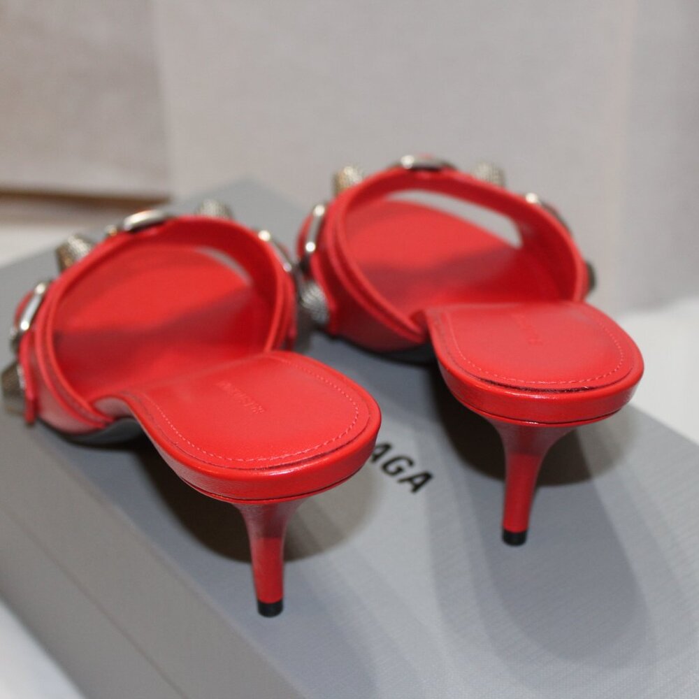 BALENCIAGA - Picture 6 of 7